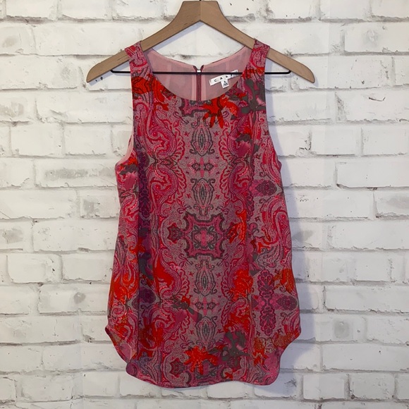 CAbi printed jubilee sleeveless blouse - Picture 2 of 4